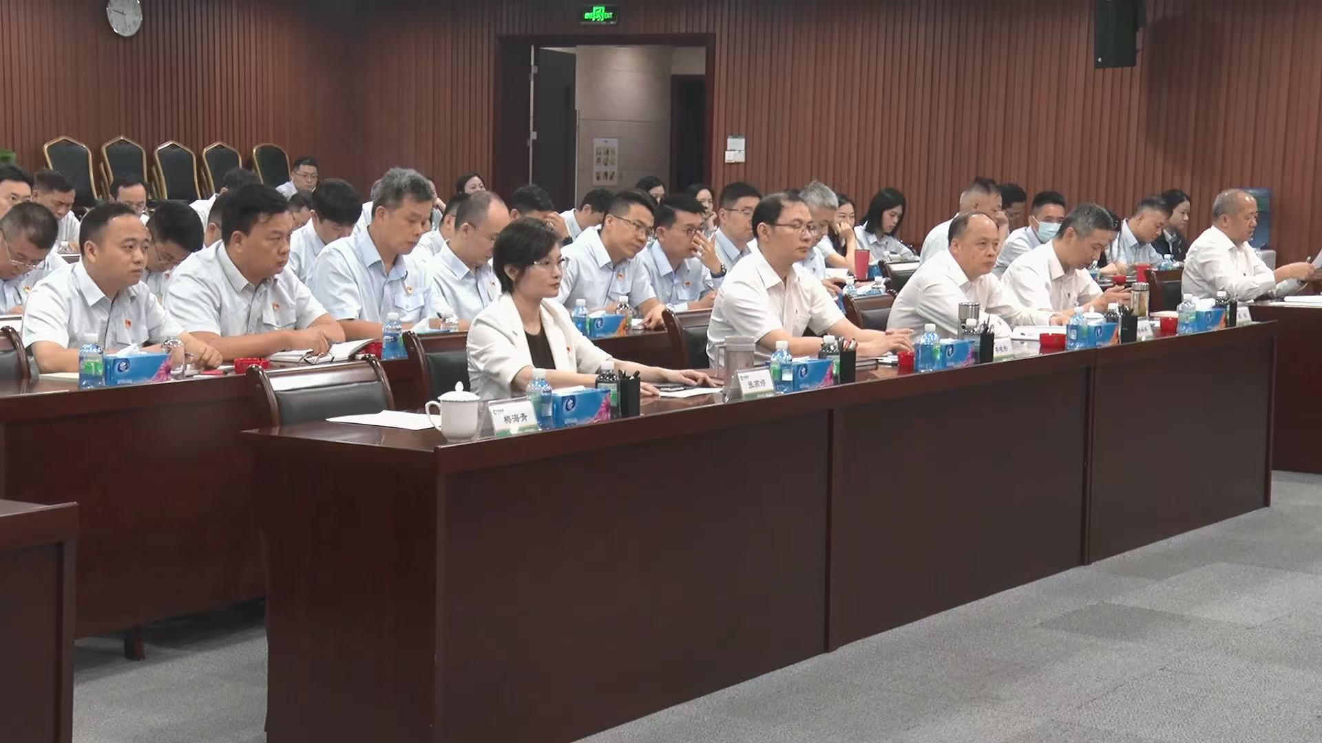 广州卷烟厂召开树立和践行正确政绩观学习教育读书班（第二期）暨党委理论学习中心组（扩大）学习会议